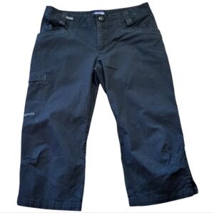 Patagonia Women's Black Venga Rock Cropped Climbing Pants - Size 4
